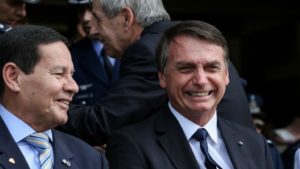Bolsonaro deve fazer sua estreia internacional em Davos no dia 22