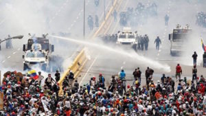 Venezuela: Defesa tem plano para resgatar brasileiros