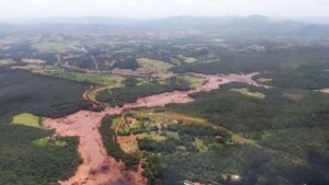 Vídeos: mostram o momento exato do rompimento da barragem em Brumadinho