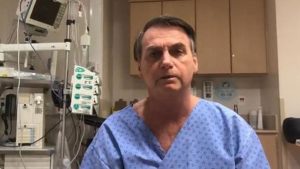 Bolsonaro passa por cirurgia em São Paulo para retirar bolsa do colostomia
