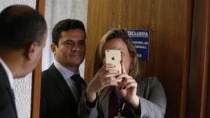 Sérgio Moro é pop também em seu próprio ministério