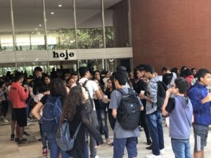 Secretaria de Cultura leva alunos da rede pública ao Cine Brasília