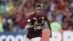 Benfica oferece R$ 236 milhões por Gerson e Bruno Henrique