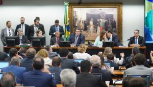 CCJ adia votação da reforma da Previdência para semana que vem