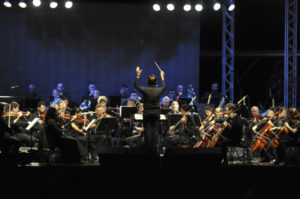 Câmara Legislativa homenageia os 40 anos da Orquestra Sinfônica do Teatro Nacional