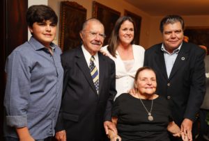 Ex-presidente José Sarney faz aniversário