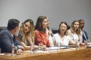 Frente prega investimento na primeira infância para reduzir desigualdades