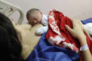 Hospitais da rede pública incentivam humanização na hora do parto