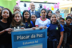 GDF lança pacote de medidas para a paz nas escolas