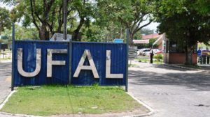 Governo Federal bloqueia R$ 39 milhões e reduz 36,6% do orçamento da Ufal