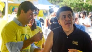 Ministro da Saúde participa do Dia D contra a gripe no Rio