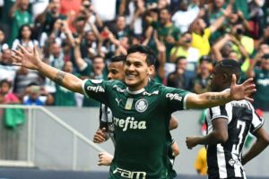 Palmeiras se mantém isolado na liderança com vitória sobre o Botafogo