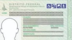 Polícia Civil do DF lança novo RG com visual moderno e diversos itens de segurança