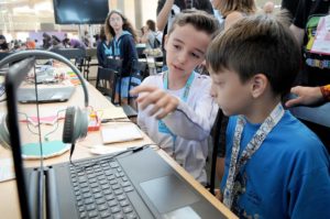 Inclusão social e ações solidárias têm espaço na Campus Party de Brasília