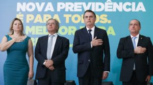 Bolsonaro: ‘Acredito que nos próximos dias Guedes vai definir FGTS’
