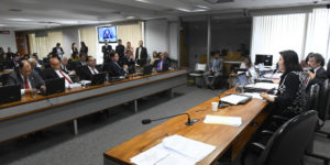 CCJ do Senado aprova extensão da posse de armas na zona rural