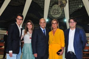 Governador em exercício participa de festividades da virada