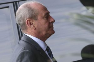 Ministro da Defesa avalia conflito de Tio Sam com Irã