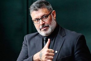 Alexandre Frota quer impeachment de Bolsonaro: “não tenho medo de você”