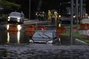 Chuvas em SP: Bombeiros registram mais de 900 ocorrências de enchentes