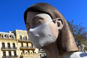 Caixa de máscara sobe de R$ 4,50 para R$ 140, denunciam hospitais