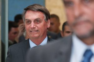 Bolsonaro acompanha posse de Lacalle Pou no Uruguai
