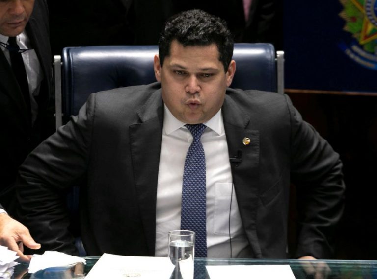 CPMI do INSS é criada após pressão por fraudes contra aposentados
