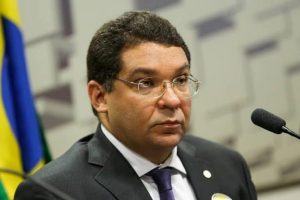 Rombo das contas públicas em 2020 deve ser superior a R$ 350 bi, diz Mansueto