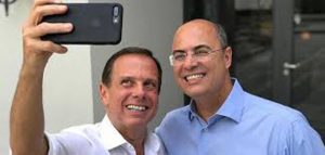 Witzel e Doria fazem “demagogia para esconder problemas”, diz Bolsonaro
