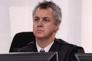 Relator da Lava Jato desconsidera delação de Cabral contra Lulinha