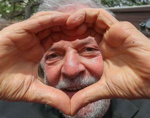 Tribunal tranca ação penal contra Lula em processo que envolve BNDES e Odebrecht