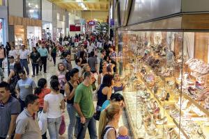 Governo de São Paulo determina fechamento de shoppings até 30 de abril