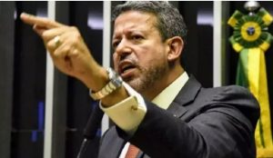 PP ganha FNDE e o ‘centrão’ já atua em defesa do governo Bolsonaro