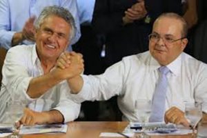 Ibaneis e Caiado conseguem adiamento do reajuste de passagens do Entorno