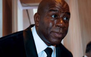 Magic Johnson empresta US$ 100 milhões a pequenos negócios de minorias
