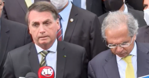 Bolsonaro diz que “devemos salvar a economia porque economia é vida”