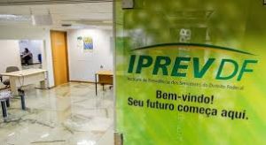 GDF propõe elevar contribuição de servidor de 11% para 14%