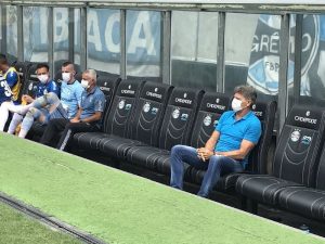 Renato fica no Rio de Janeiro em isolamento com autorização do Grêmio