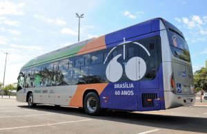 Ônibus elétricos começam a circular nesta segunda (29)