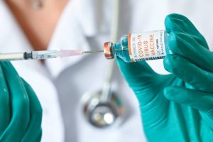 Covid-19: Anvisa libera testes de vacina chinesa em quatro estados e no DF