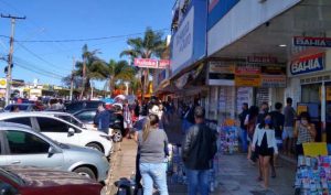 Ibaneis determina novo fechamento de comércio em Ceilândia, Por do Sol e Sol Nascente