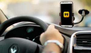Câmera de segurança em carros de aplicativo de transporte disponível em todos estados 