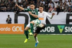 Primeiro clássico sem torcida entre Palmeiras e Corinthians na pandemia
