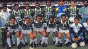 Robério de Ogum pede meia branca para Palmeiras chegar ao título