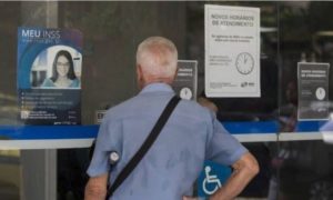 Governo prevê injeção de R$ 56 bi na economia com o adiantamento do 13º para aposentados