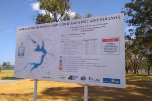 Iniciada a colocação das placas que identificam as zonas do Lago Paranoá