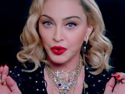 VEJA FOTOS | Madonna aluga mansão no valor de R$ 632 mil por mês