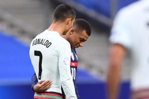 CR 7 não quer sair da Juventus no final da temporada, diz jornal espanhol “As”