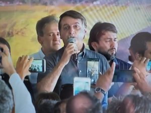 Maranhão: Bolsonaro homenageia Exército e reforça não haver corrupção no governo e base aliada