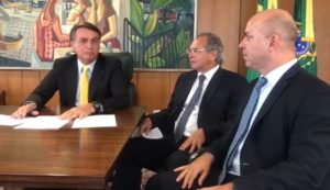 Bolsonaro assina projeto Marco Legal das Startups